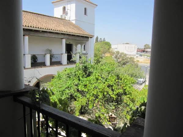 Hotel Cortijo Las Grullas 2*